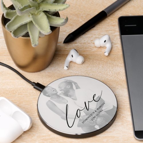 Love Chic Calligraphy Simple Wedding Photo Modern Wireless Charger