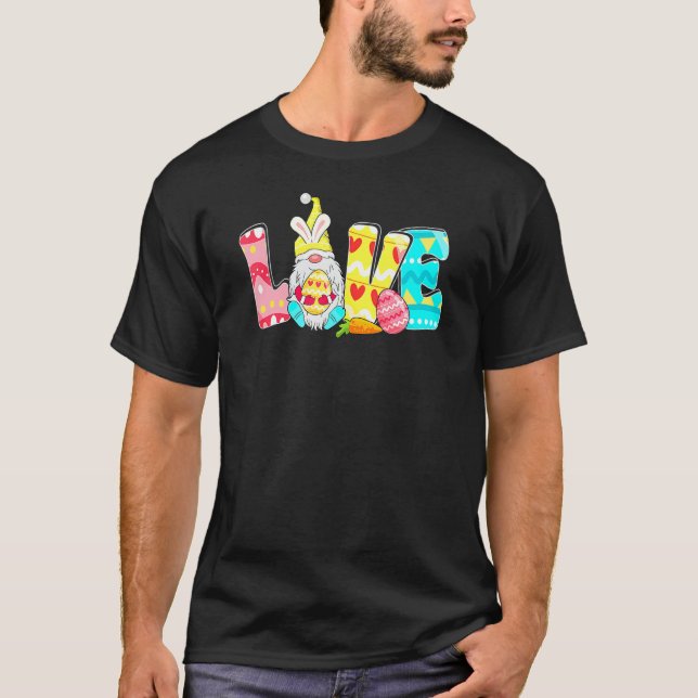 Love Easter Gnome Egg Hunting Funny Easter Men Wom T-Shirt (Front)
