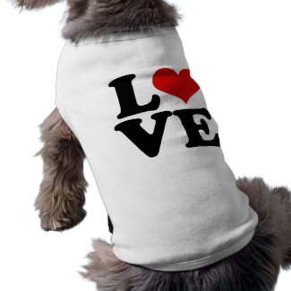 Love For Lovers and Valentines Day Design petshirt