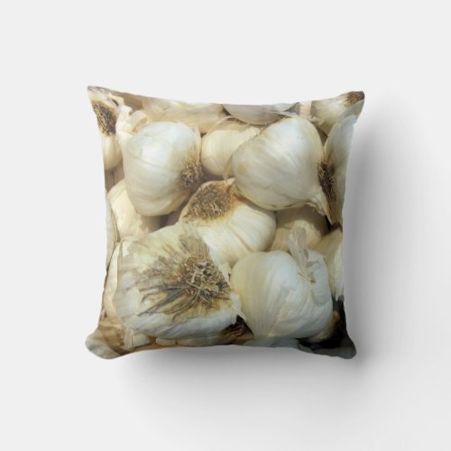 Love Garlic Throw Pillow