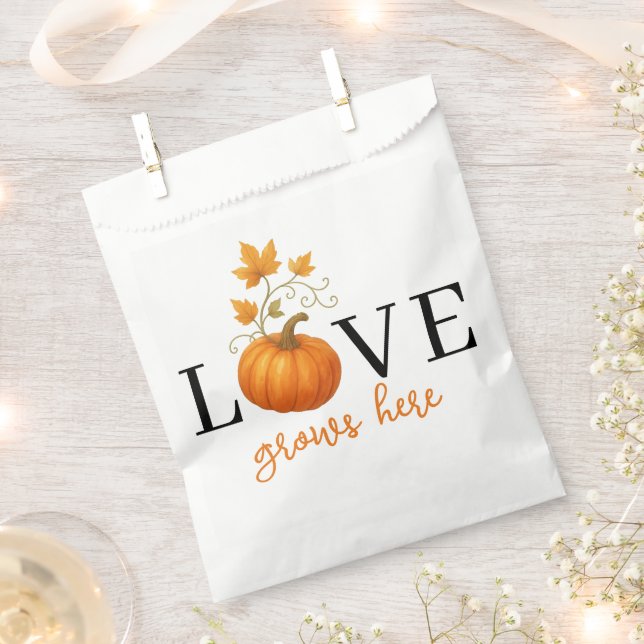 LOVE Grows Here | Pumpkin Lettering Autumn Favor Bag (Clipped)