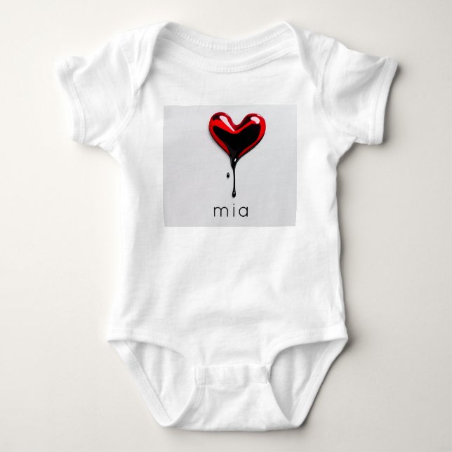 Love Heart Baby gift – Custom Name Minimal  Bodysuit (Front)