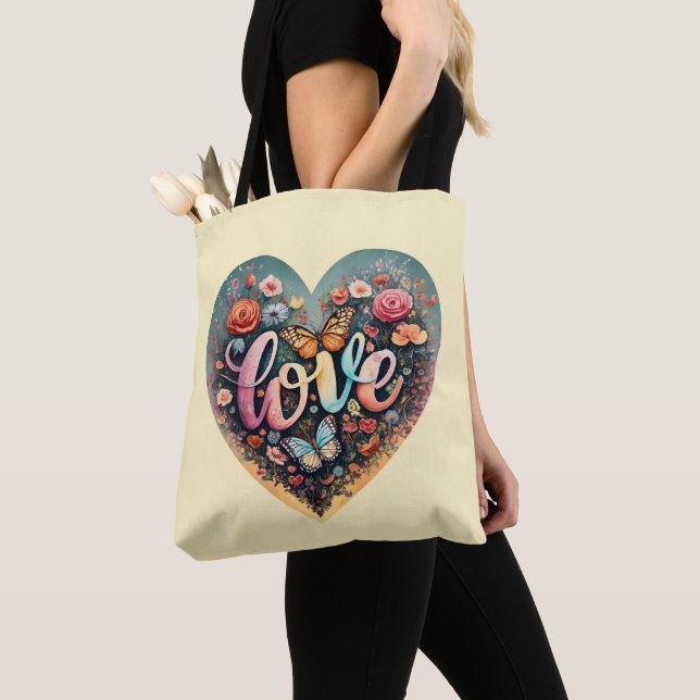 Love heart tote bag (Close Up)
