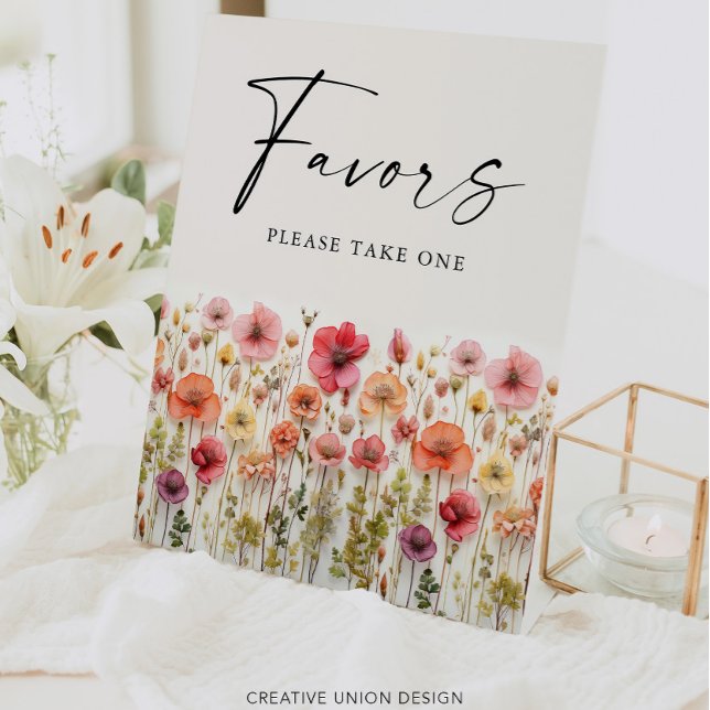 Love In Bloom Bridal Shower Favors Pedestal Sign (Creator Uploaded)