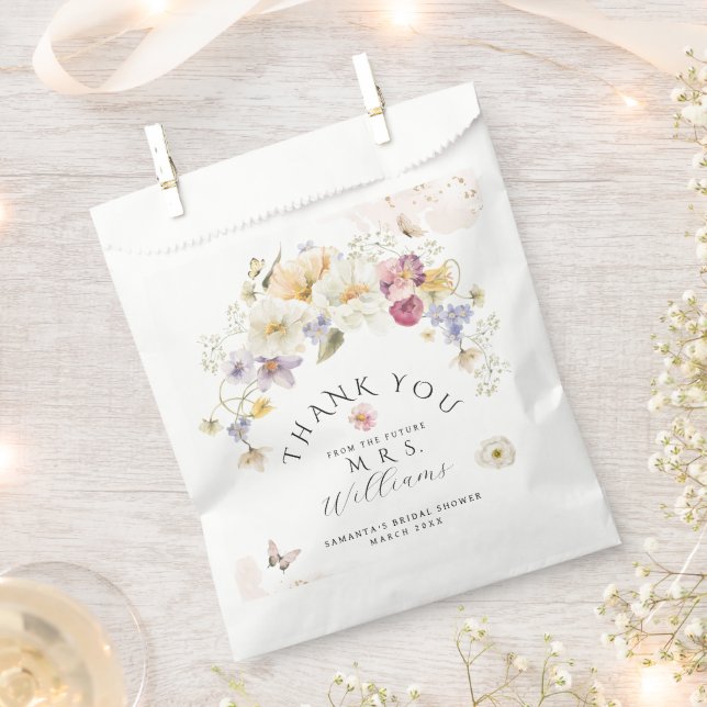 Love in bloom Wildflower Rustic Bridal Shower  Favor Bag (Clipped)