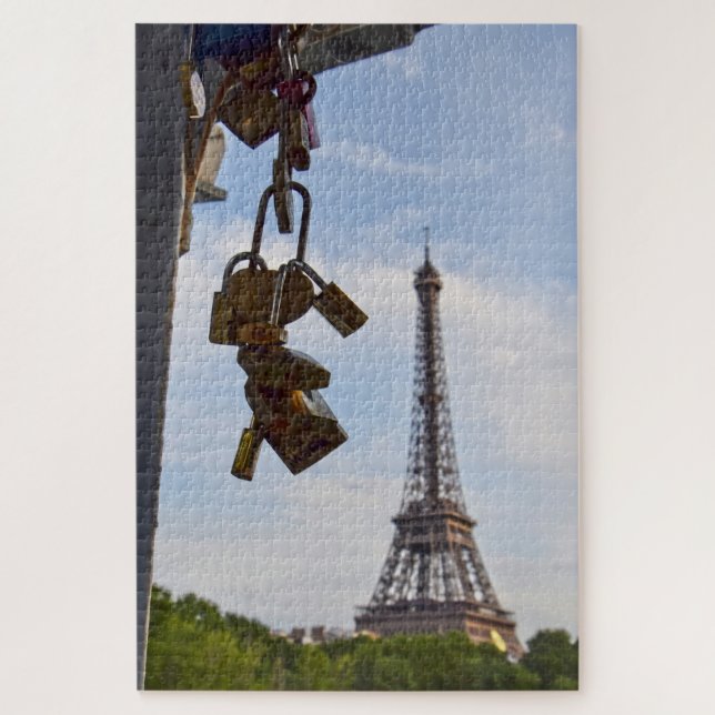 Love in Paris - 20x30 - 1014 pcs Jigsaw Puzzle (Vertical)