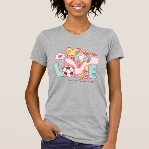 Love is in the air T_Shirt