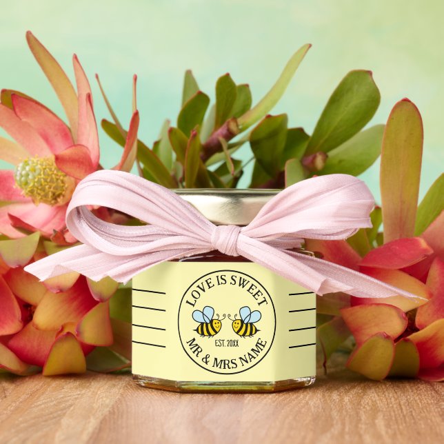 Love is Sweet personalized wedding party Honey Jar Favors (Insitu (Wedding))