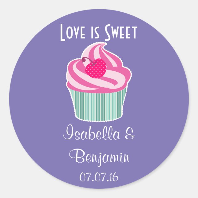 Love is sweet. Wedding Favor. Classic Round Sticker (Front)
