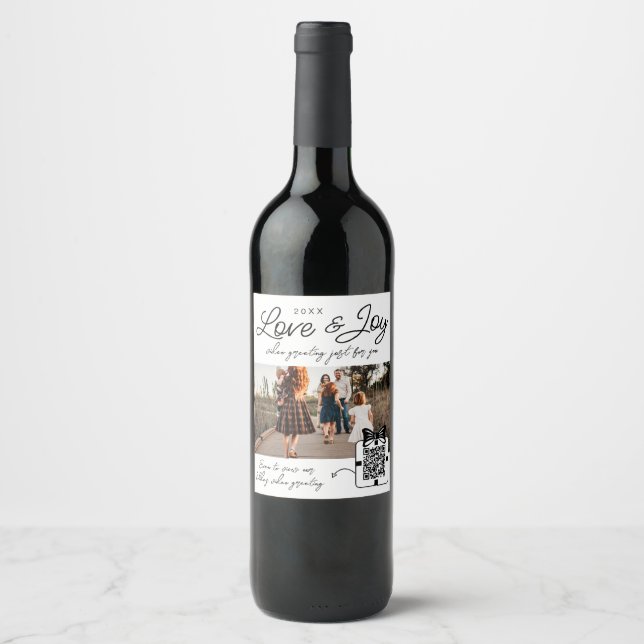 Love & Joy QR Code Video Message Family Photo Wine Label (Front)