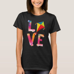Love Kite Flying National Kite Month Kite Enthusia T-Shirt