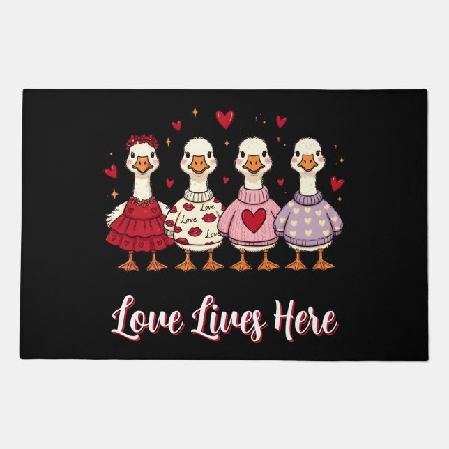 Love Lives Here Duck Family Door Mat (Front)
