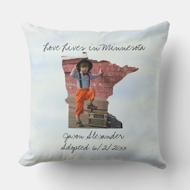 Love Lives In Minnesota State Shaped Custom Photo Throw Pillow (Front)