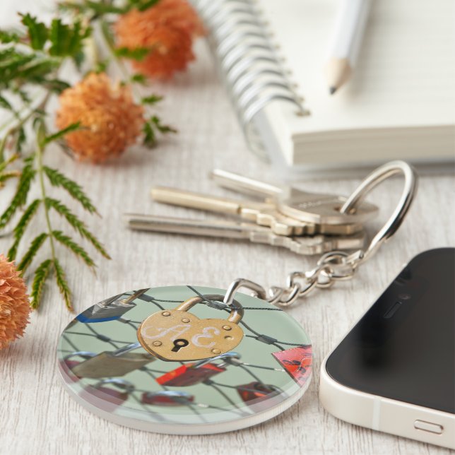 Love Lock Keychain (Front Right)
