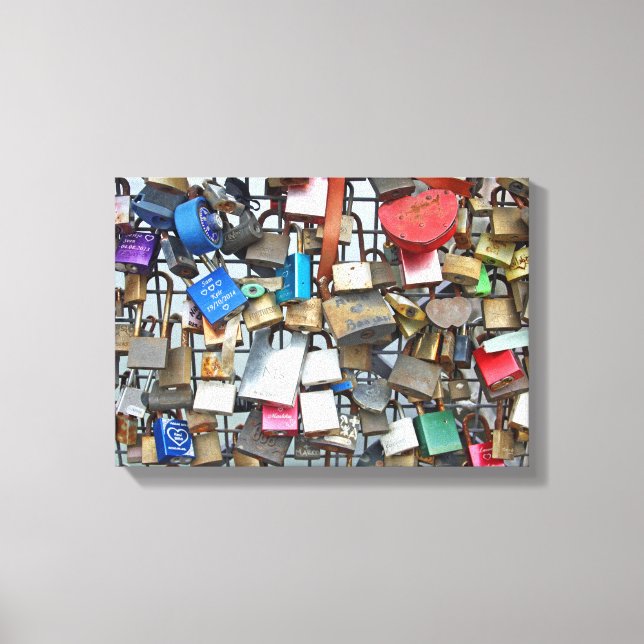 Love locks canvas print (Front)