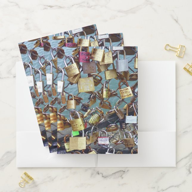Love Locks Pocket Folder (In Situ)