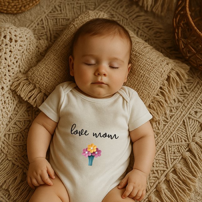 "Love mom" Baby bodysuit (Creator Uploaded)