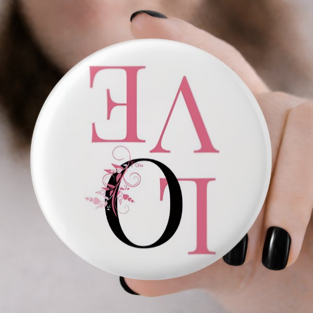 Love Pin Button —Valentine's Gift —Romantic Patche (Creator Uploaded)