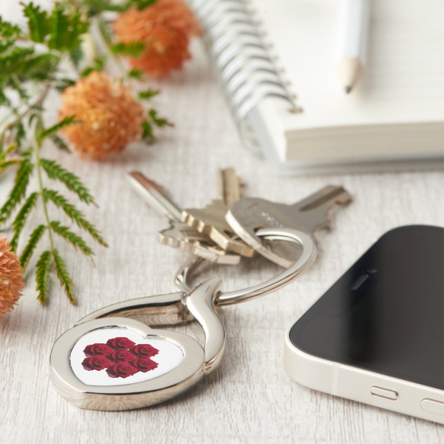 Love. Red roses from the garden. Keychain (Side)