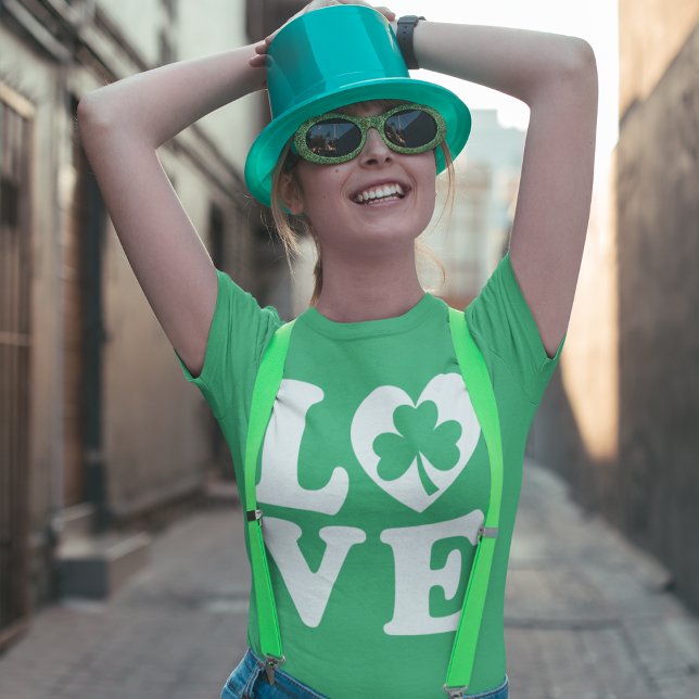 Love Shamrocks  T-Shirt (Creator Uploaded)