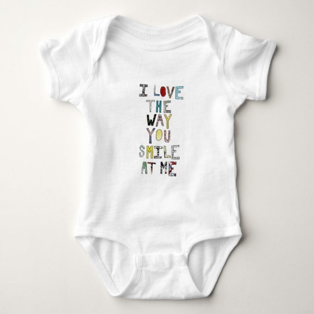 love smile T-Shirt (Front)