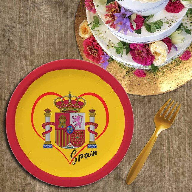 Love Spain party, patriotic Spanish flag, Heart Paper Plates (Creator Uploaded)