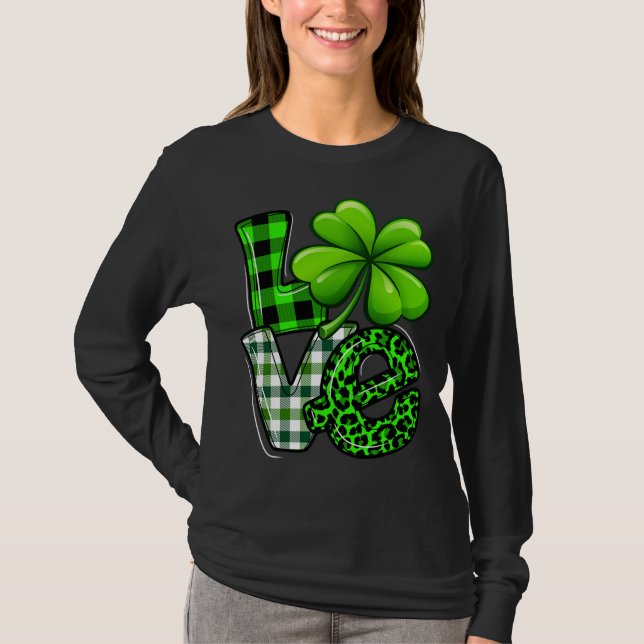 Love St Patricks Day Matching Family Shamrock Gree T-Shirt (Front)