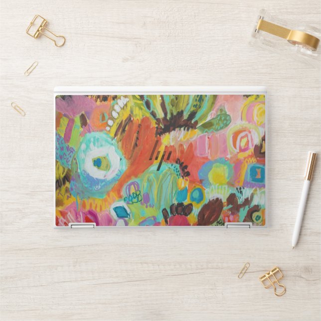 Love to Travel I HP Laptop Skin (Desk)