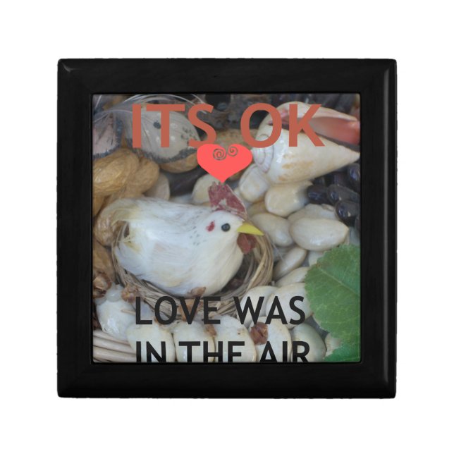 Love was in the Air Gift Box (Front)