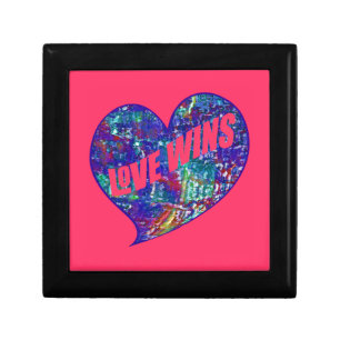 Love Wins Art Heart Gift Box