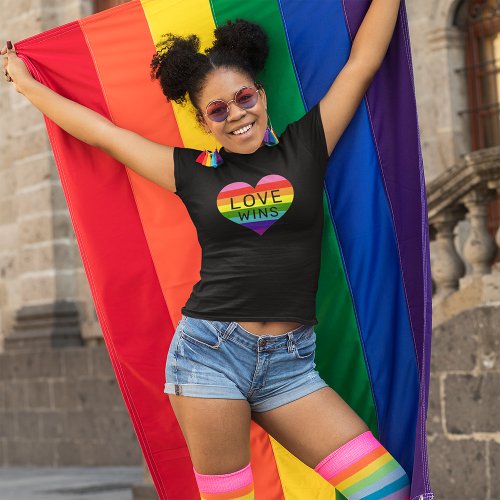 Love Wins Black Rainbow Heart Pride Month T_Shirt