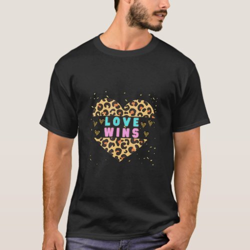 Love Wins Leopard Heart Pattern Design  T_Shirt
