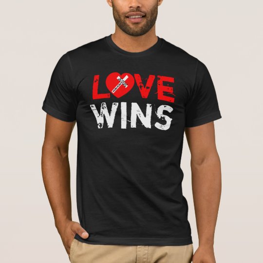 Love Wins Tricot - Jesus Saves (Heart) T-Shirt