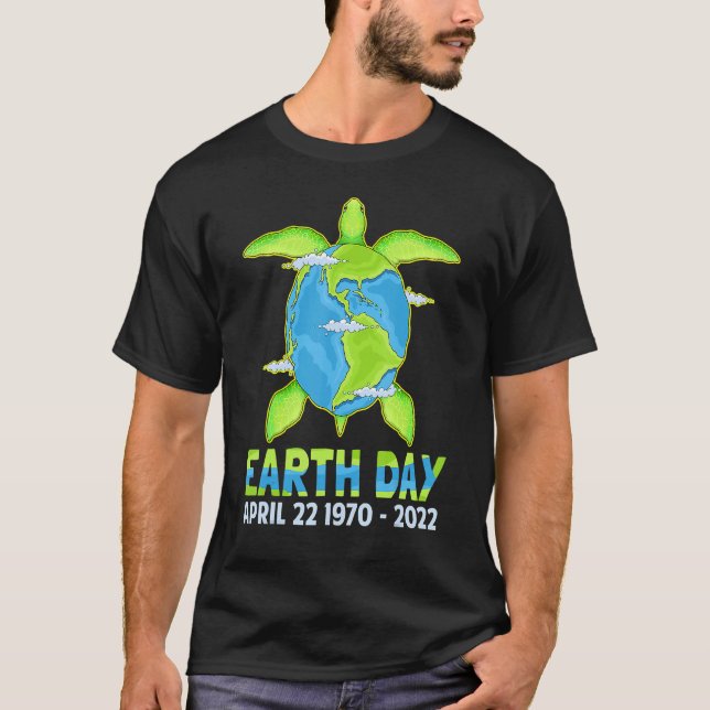 Love World Earth Day Sea Turtle Planet Environment T-Shirt (Front)