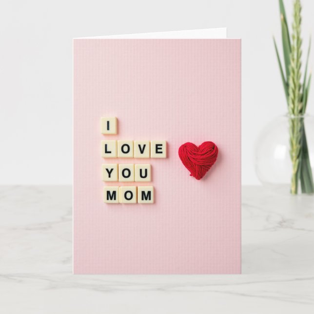Love You Mom Yarn Heart Art Card (Front)