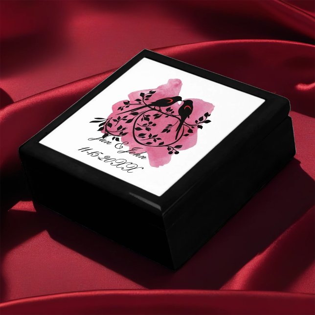 Lovebirds Valentine Gift Box (Creator Uploaded)