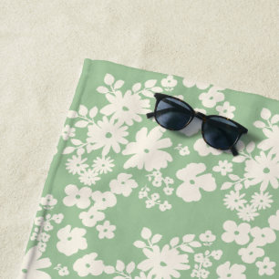 Lovely Daisies Pattern Custom Background Colors Beach Towel