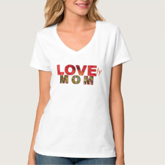 LOVEly MOM Mothers Day Gift T-Shirt