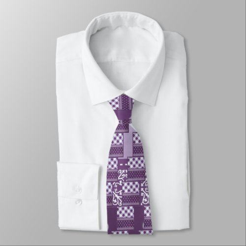 Lovely Purple checkered Damask Seamless Pattern Tie