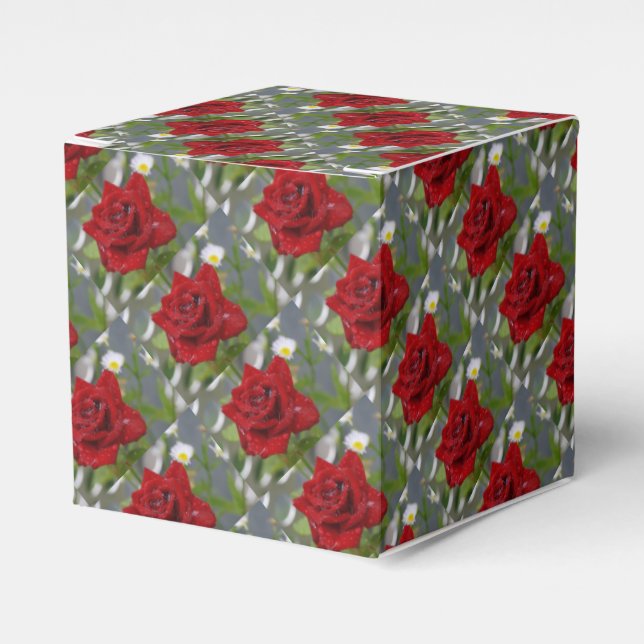 Lovely Red Rose Favor Boxes (Front Side)