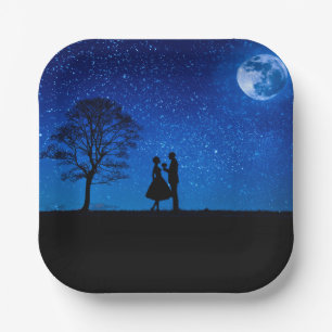 Lovers under a full moon    paper plates