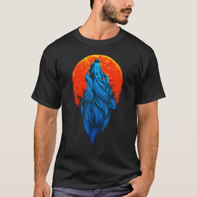 Loves Wolves wolf moon 6 T-Shirt (Front)
