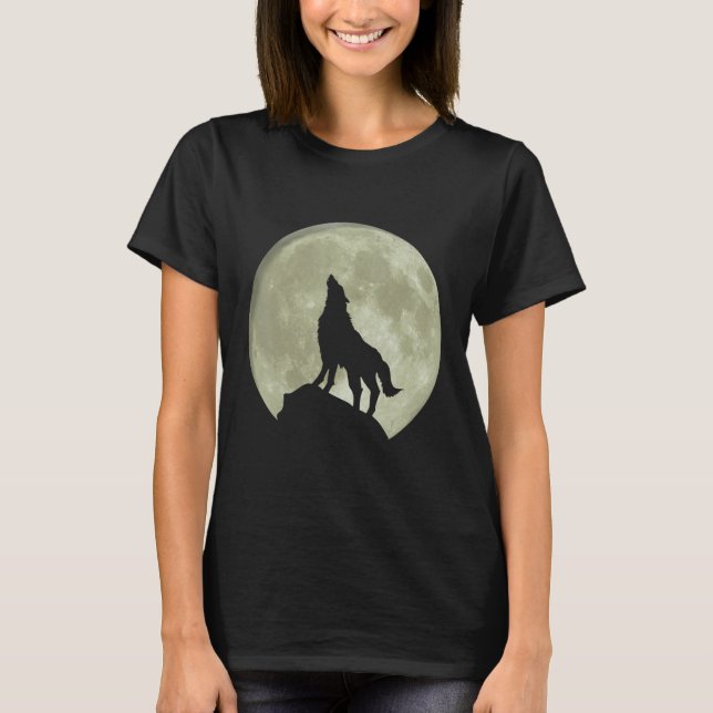 Loves Wolves wolf moon 7 T-Shirt (Front)