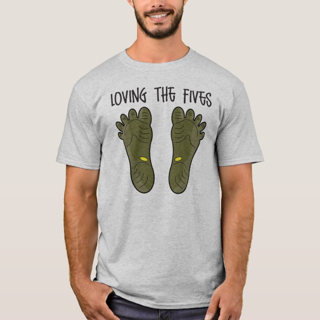 Lovethefives. T-Shirt (Front)