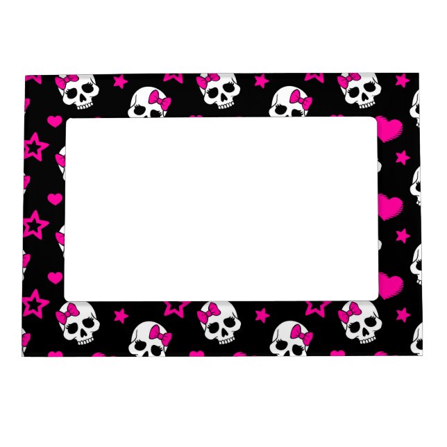Lovey Goth Skulls in Bright Pink Magnetic Photo Frame (Front)