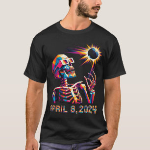 Low Poly Total Eclipse April 8th 2024 Skeleton T-Shirt