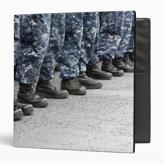 Low section view of sailors 3 ring binder (Front/Inside)