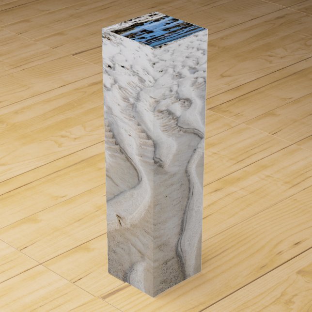 Low tide wine box (Front)