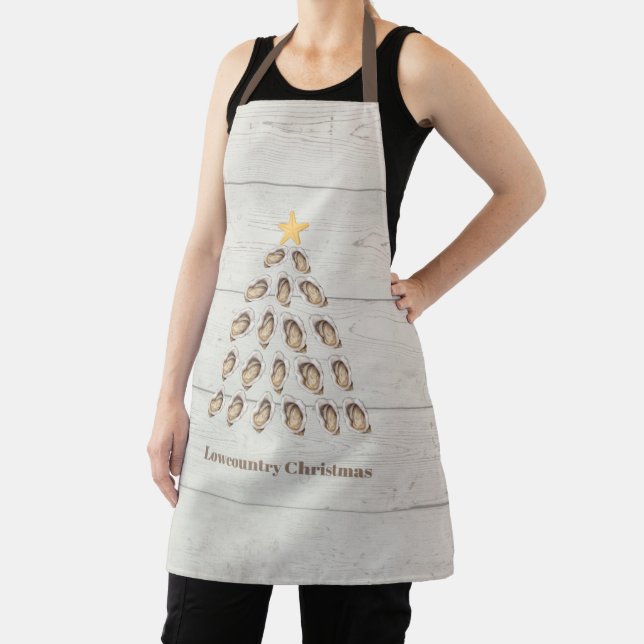 Lowcountry Oyster Christmas Tree on Wood Plank  Apron (Insitu)