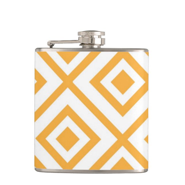 Lozenge shaped geometric pattern hip flask (Front)